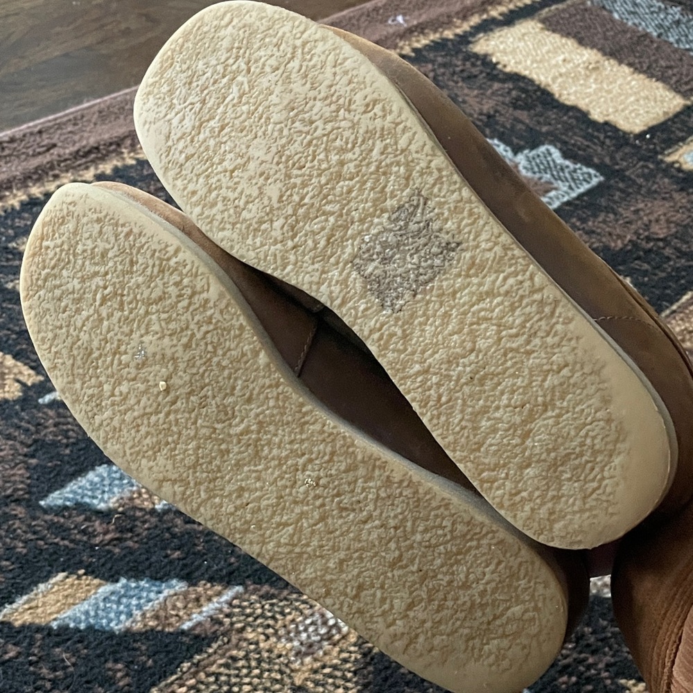Clarks - Picture 5 of 6